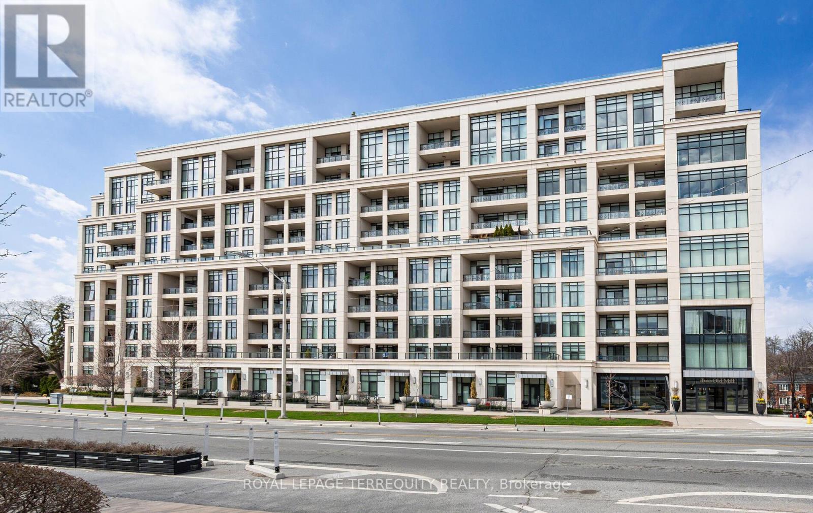 615 - 2 OLD MILL DRIVE, toronto (high park-swansea), Ontario