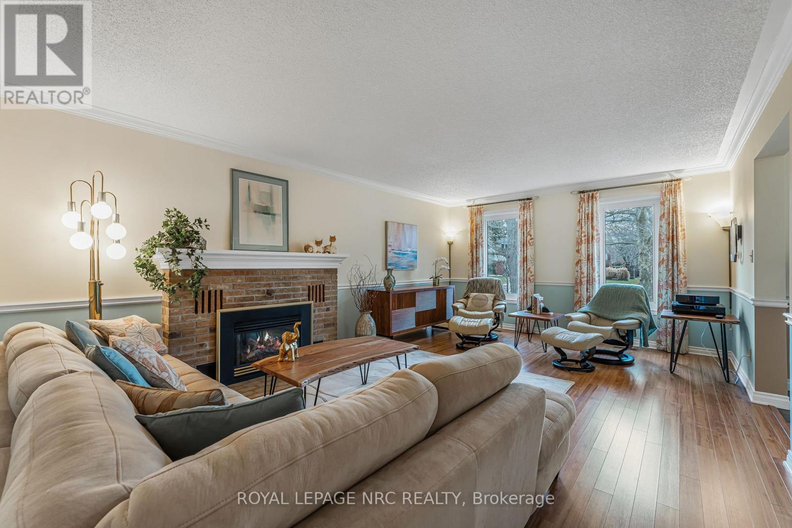 Property at 38 COLONEL BUTLER CRESCENT image 4