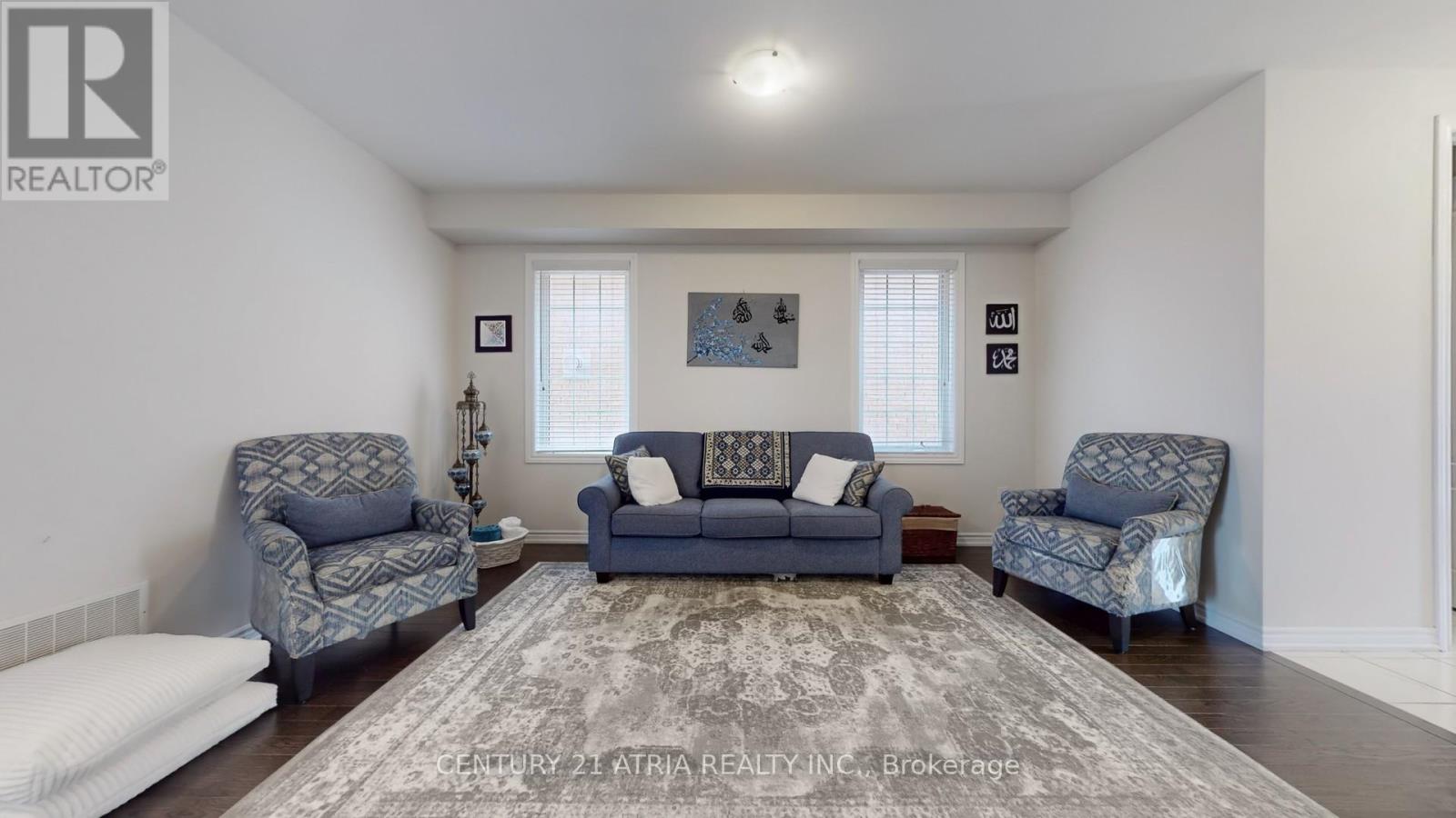 Property at 101 BONNIEGLEN FARM BOULEVARD image 4