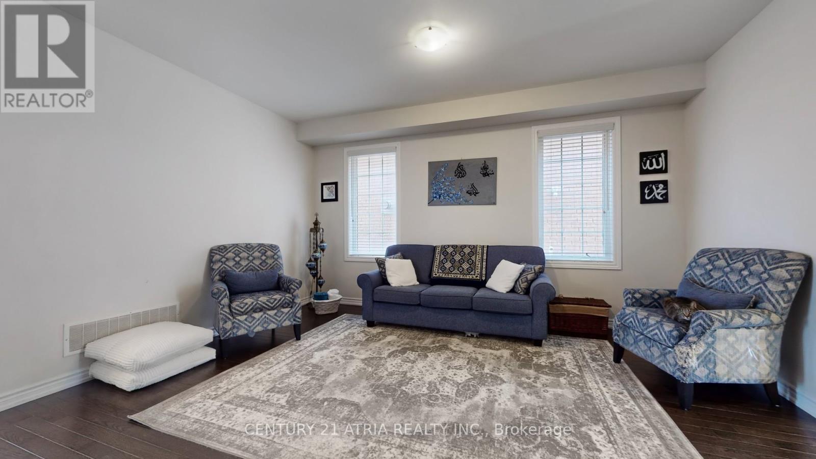 Property at 101 BONNIEGLEN FARM BOULEVARD image 3