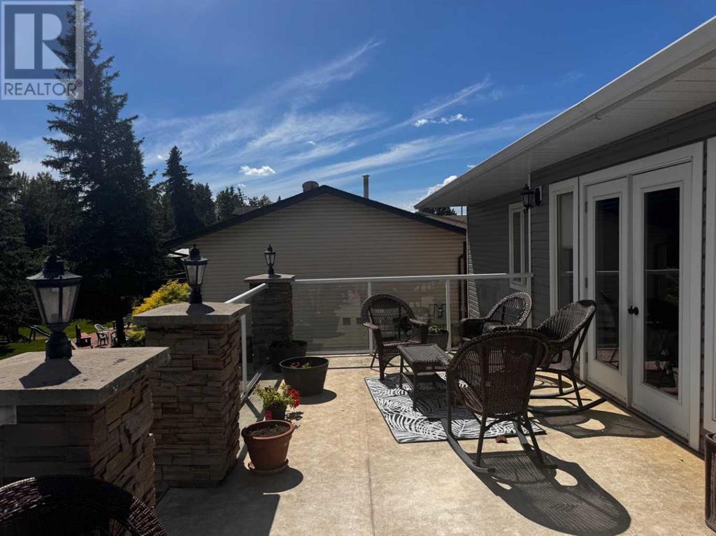Property at 13201 92 Street image 2