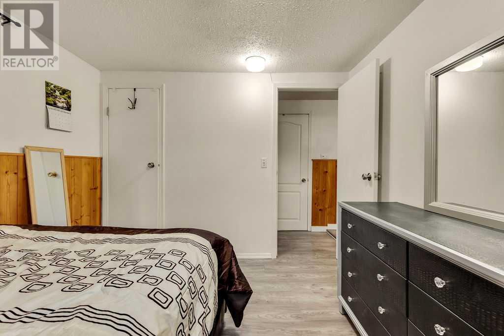 207 Fallswater Road Ne, Calgary, Alberta  T3J 1B2 - Photo 23 - A2211392