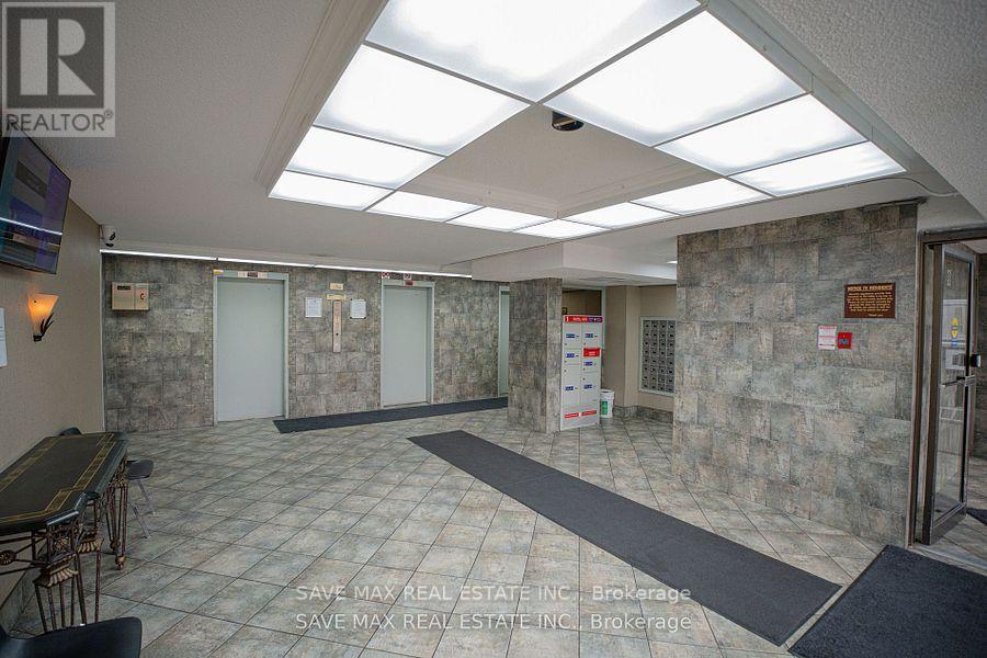 609 - 17 Knightsbridge Road, Brampton (Queen Street Corridor), Ontario  L6T 3X9 - Photo 32 - W12122835