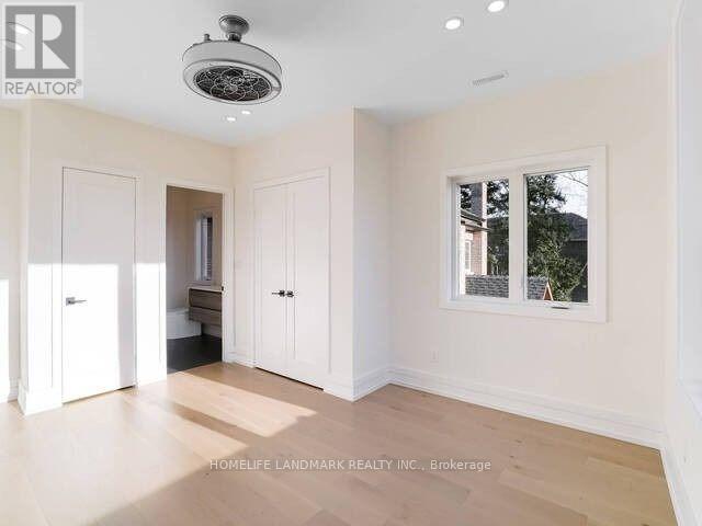 1356 Alexandra Avenue, Mississauga, Ontario  L5E 2A6 - Photo 16 - W12122849