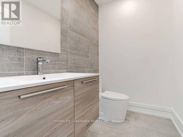 1356 Alexandra Avenue, Mississauga, Ontario  L5E 2A6 - Photo 26 - W12122849