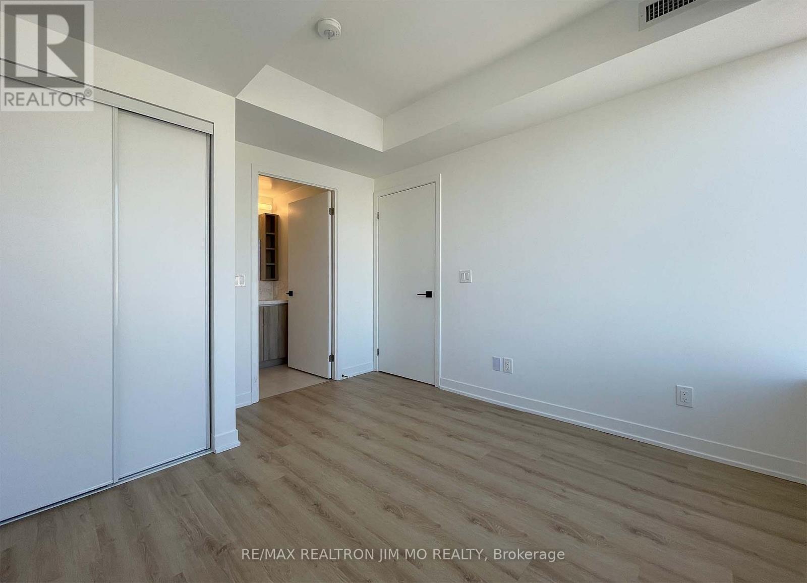 1907 - 319 Jarvis Street, Toronto, Ontario  M5B 0C8 - Photo 12 - C12070964