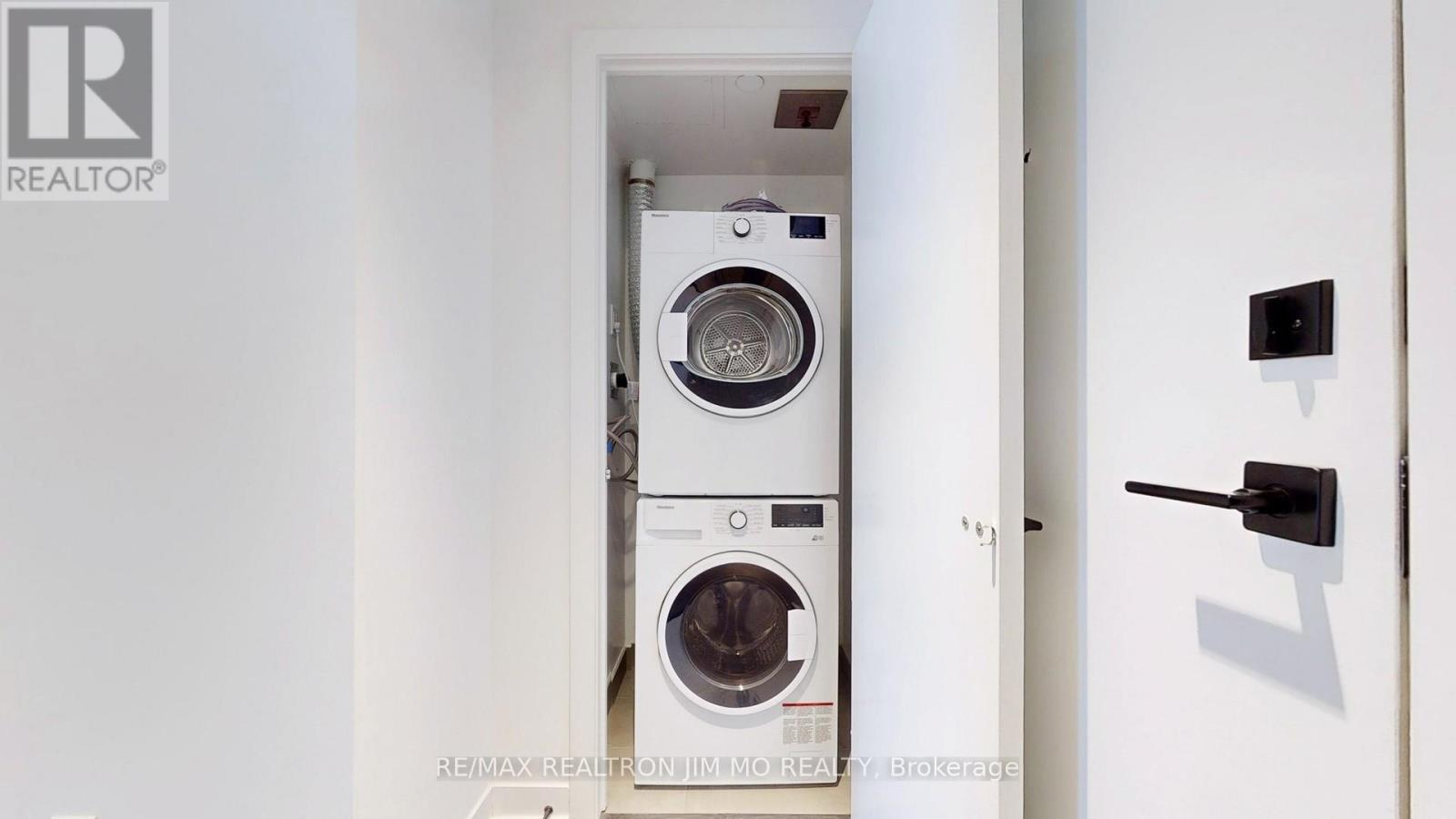 1907 - 319 Jarvis Street, Toronto, Ontario  M5B 0C8 - Photo 25 - C12070964