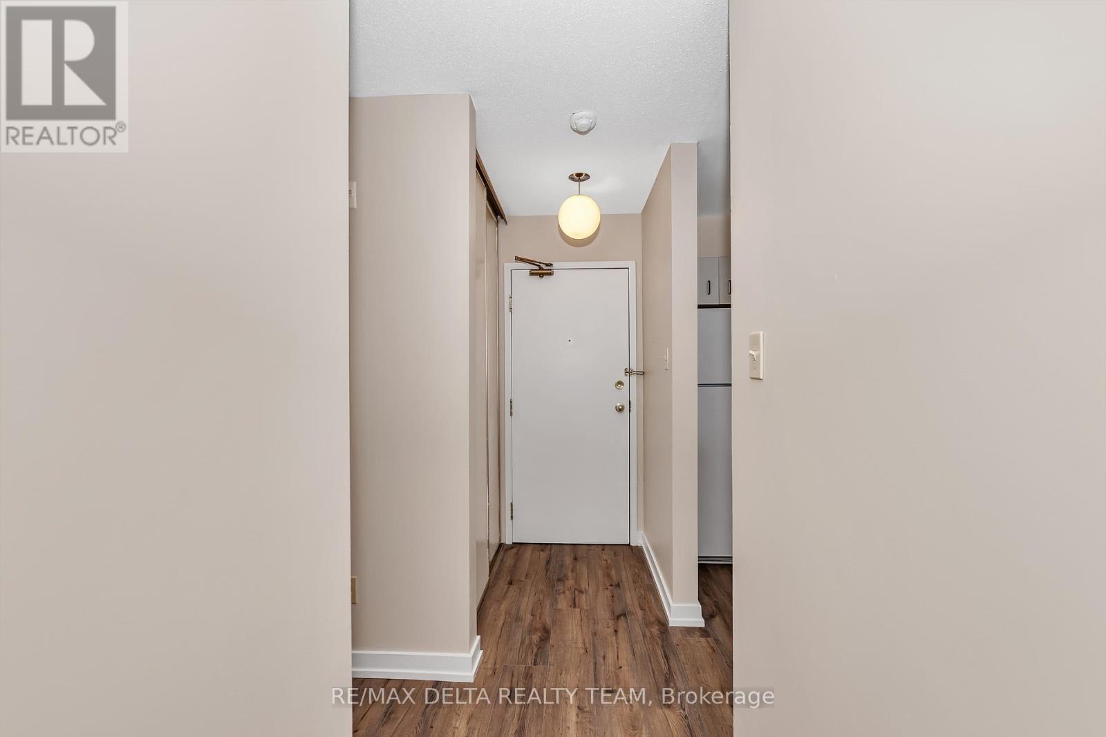 Property at 306 - 316 LORRY GREENBERG DRIVE image 4