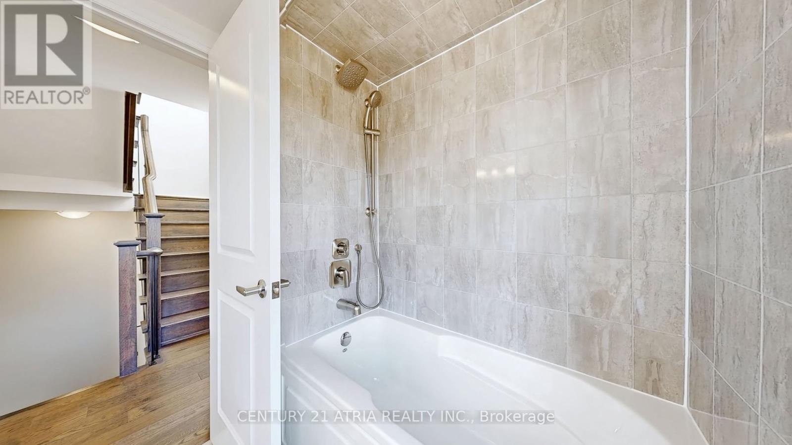 205 The Donway East, Toronto, Ontario  M3B 0B4 - Photo 43 - C12122869