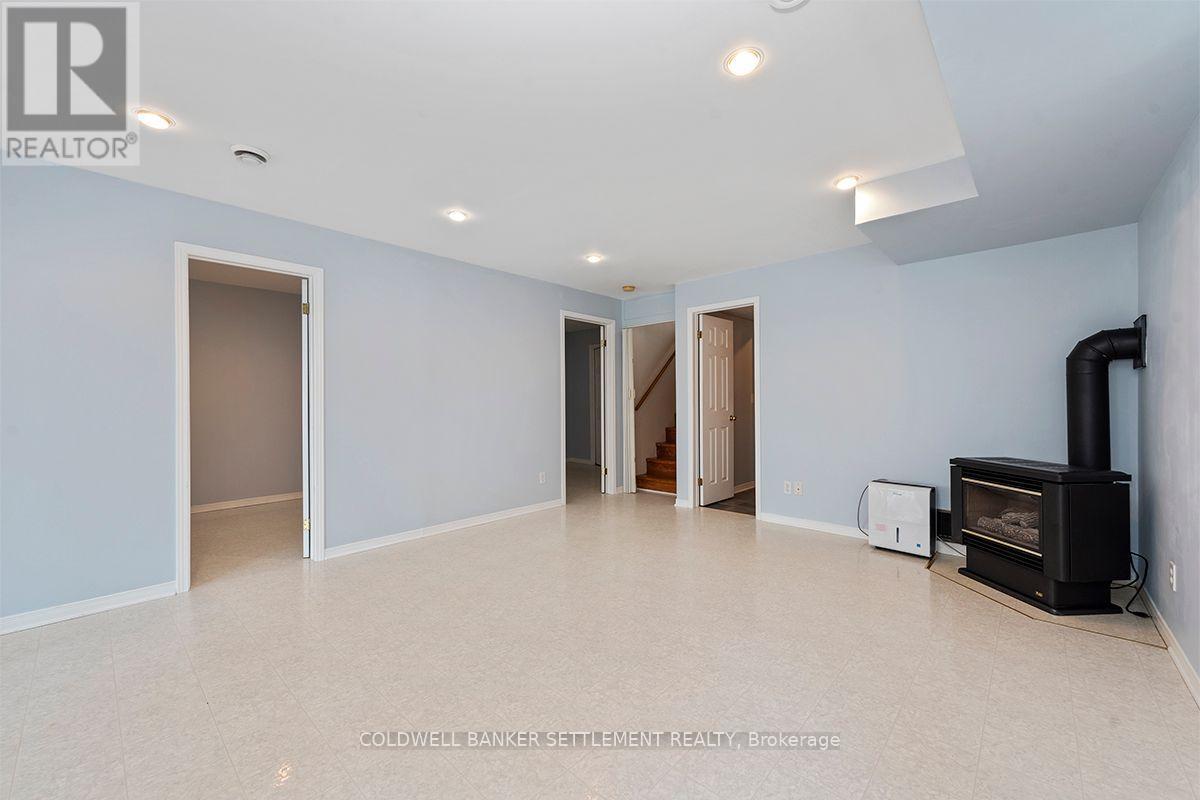 64 B7 Road, Rideau Lakes, Ontario  K0G 1L0 - Photo 18 - X12079180