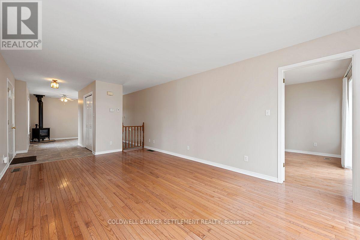 64 B7 Road, Rideau Lakes, Ontario  K0G 1L0 - Photo 14 - X12079180