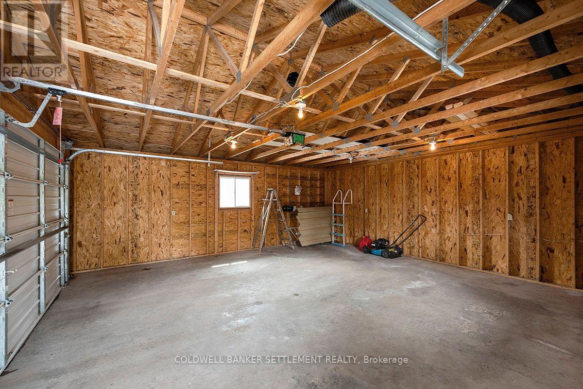 64 B7 Road, Rideau Lakes, Ontario  K0G 1L0 - Photo 43 - X12079180