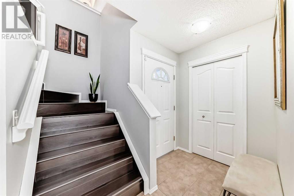 168 Cranwell Crescent Se, Calgary, Alberta  T3M 1G4 - Photo 3 - A2200078