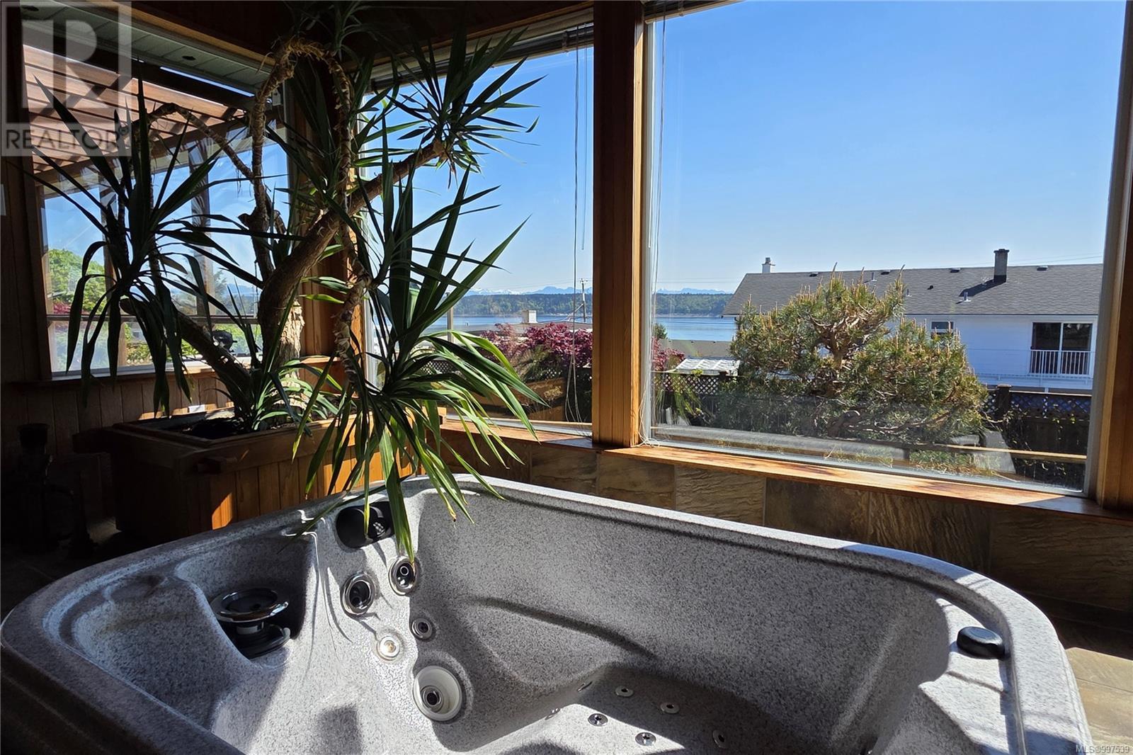 47 Mclean St S, Campbell River, British Columbia  V9W 5P5 - Photo 44 - 997539