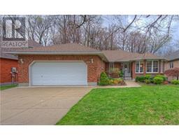300 THORNCREST Drive, Waterloo, Ontario