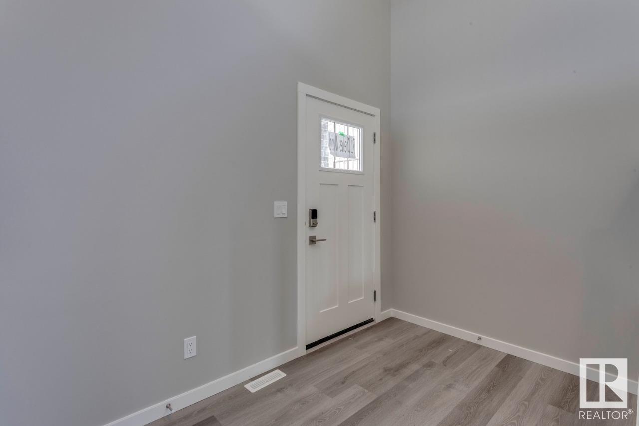 Property at 71 CHELLES WD image 3