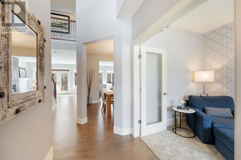 Property at 19 Evergreen Avenue SW image 3