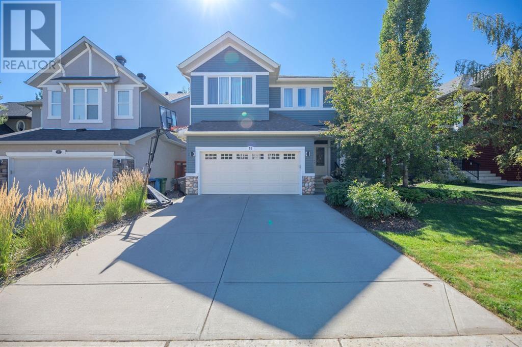 Property at 19 Evergreen Avenue SW image 1