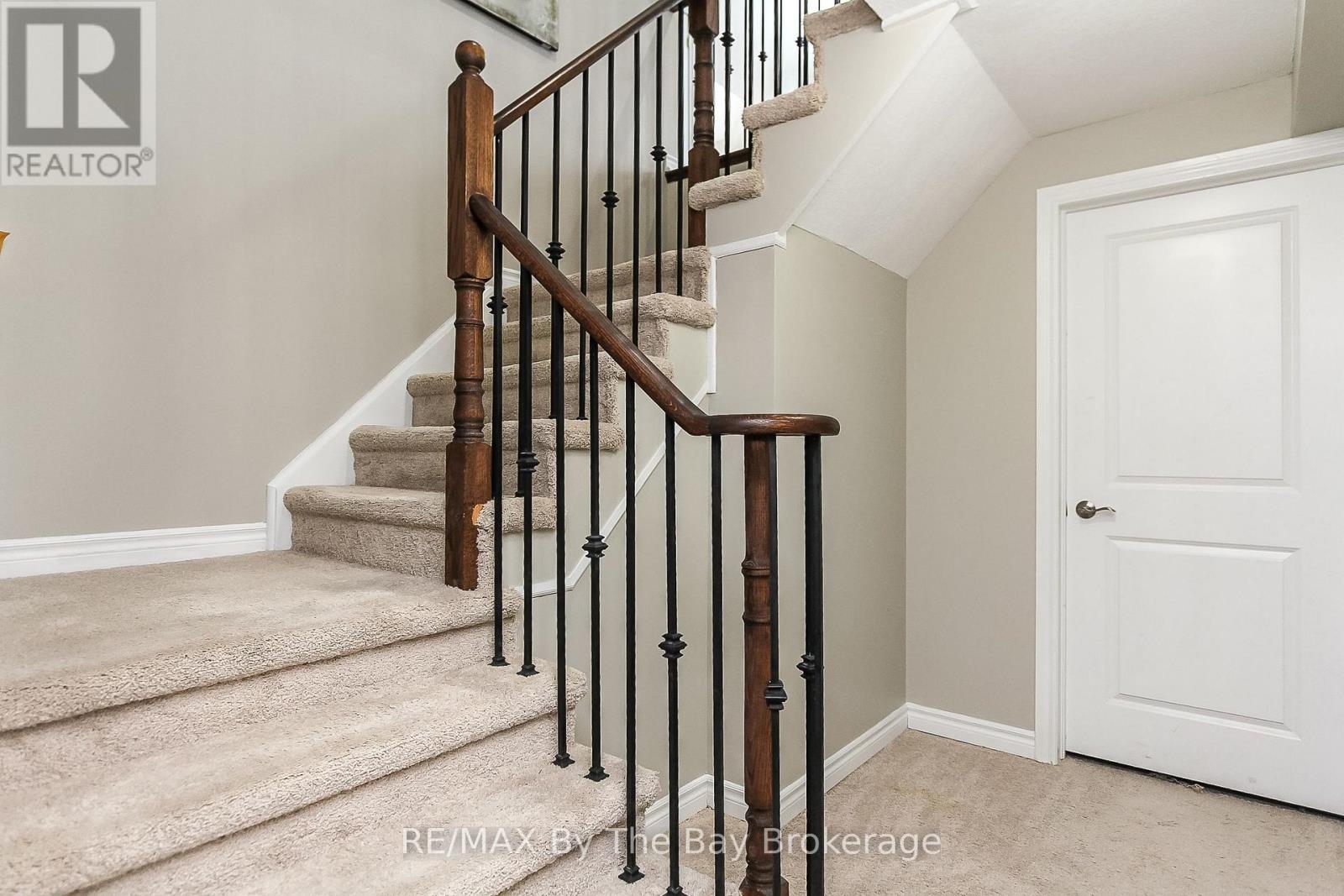 37 Walnut Drive, Wasaga Beach, Ontario  L9Z 0A8 - Photo 34 - S12006924