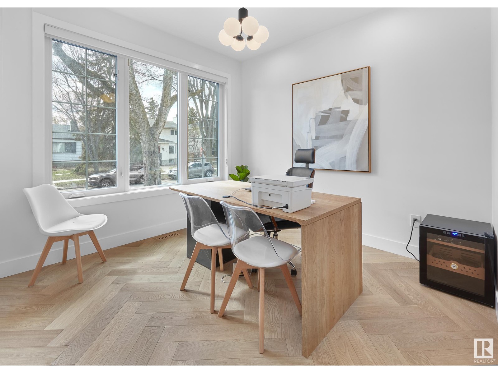 Property at 11106 73 AV NW image 3