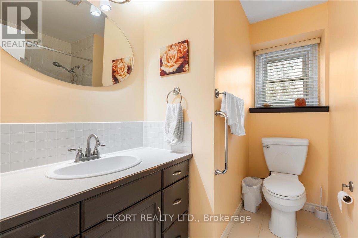 132 Jackson Avenue, Belleville, Ontario K8P 3G8 - Photo 28 - X12122906