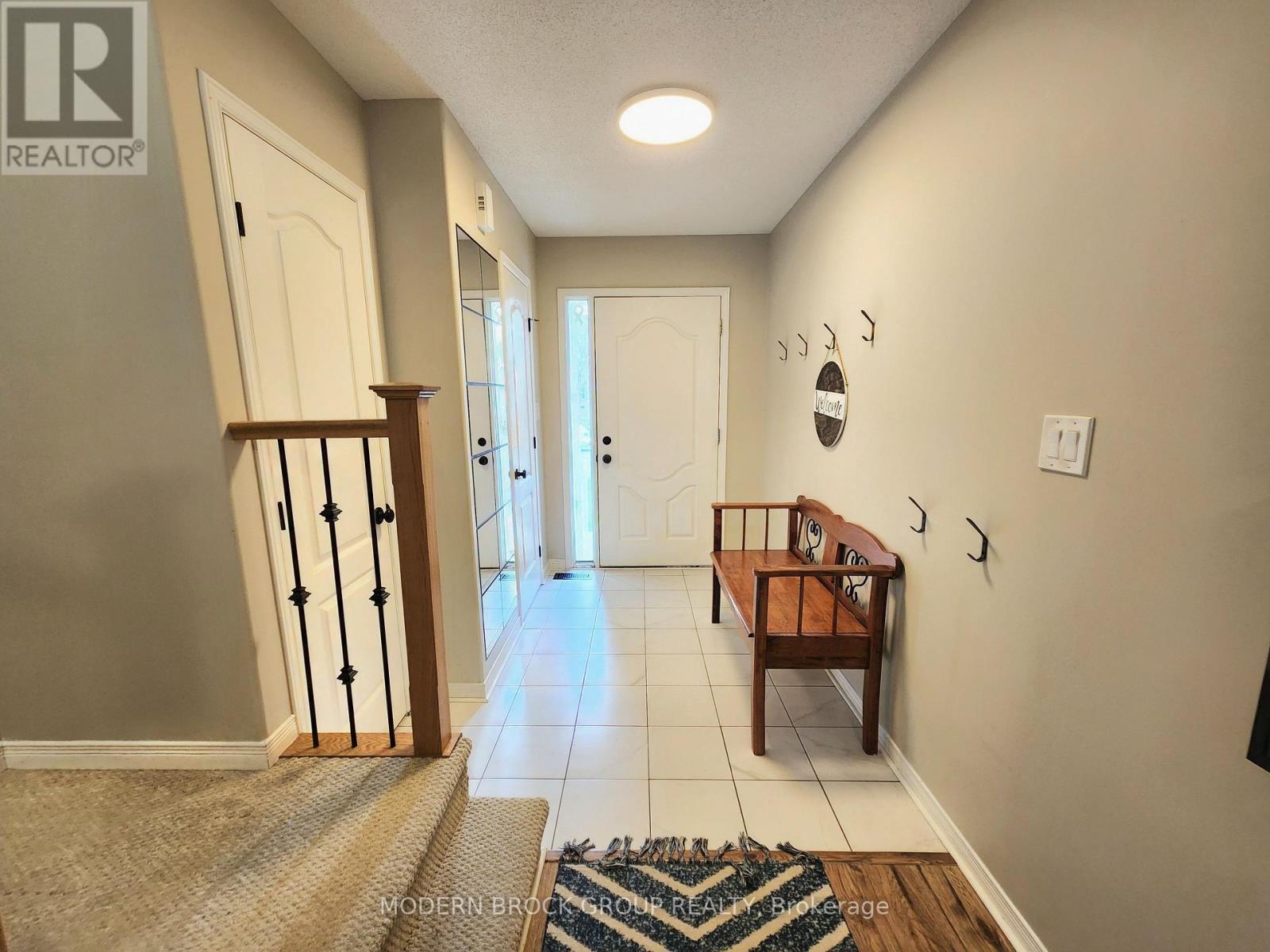 1581 Crimson Crescent, Kingston, Ontario  K7P 0J3 - Photo 4 - X12119920