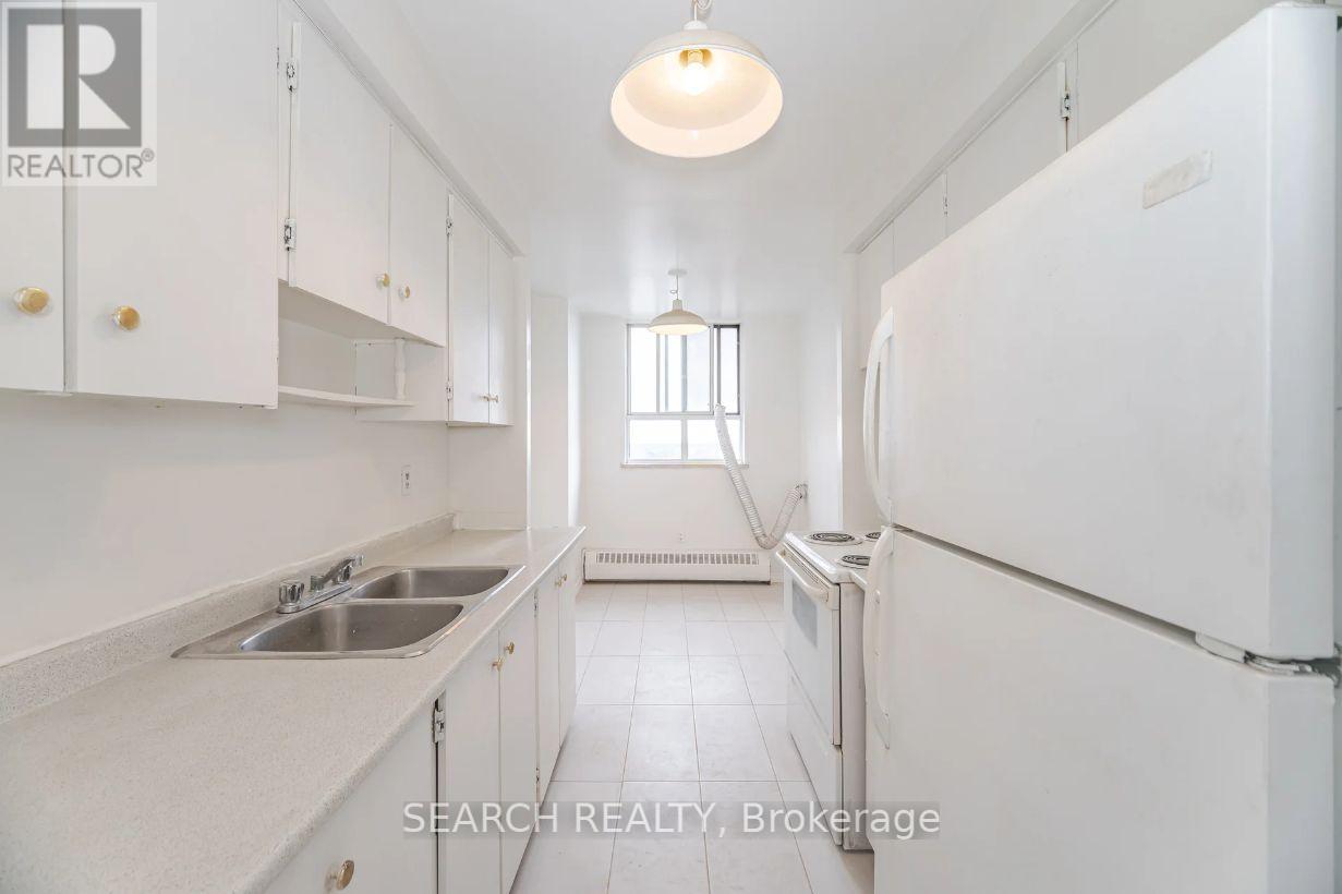 1118 - 1625 Bloor Street E, Mississauga (Applewood), Ontario  L4X 1S3 - Photo 14 - W12122920