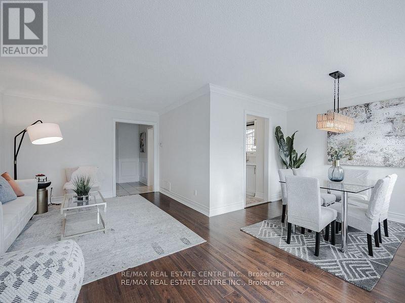 28 Huntley Court, Brampton, Ontario  L6Z 1X8 - Photo 13 - W12122923