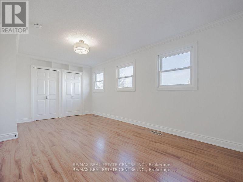 28 Huntley Court, Brampton, Ontario  L6Z 1X8 - Photo 20 - W12122923
