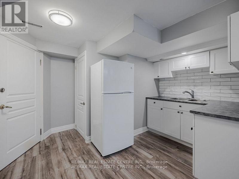 28 Huntley Court, Brampton, Ontario  L6Z 1X8 - Photo 26 - W12122923