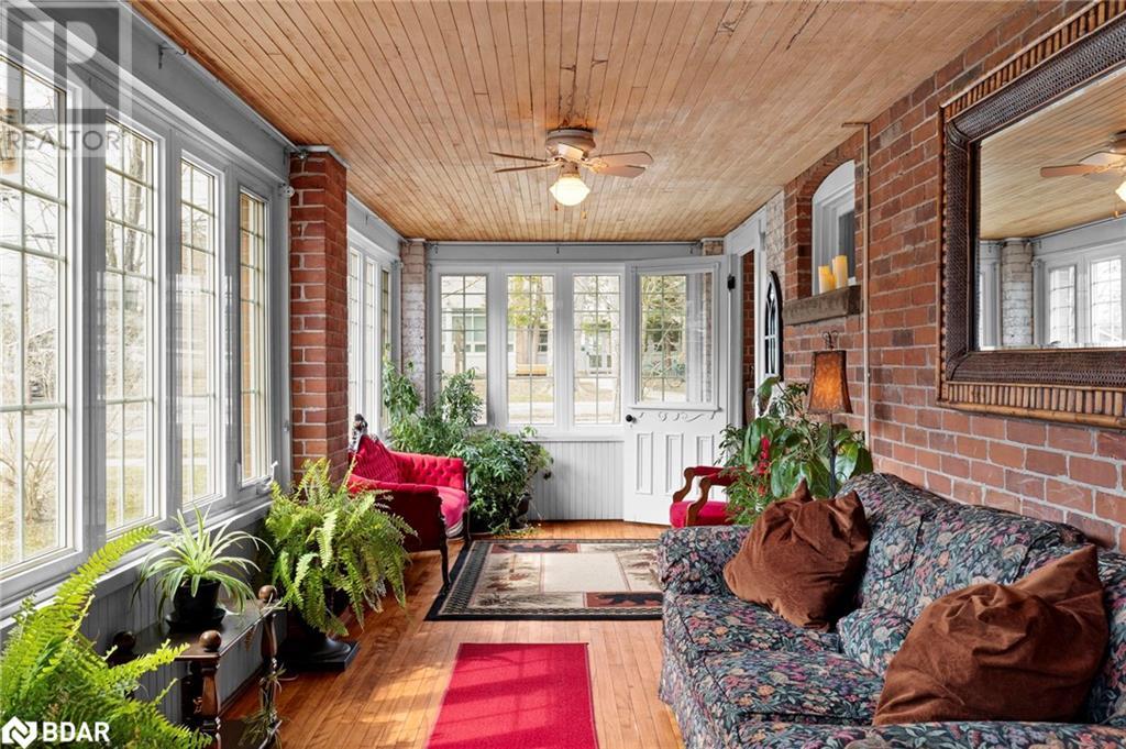 87 Mcmurray Street, Bracebridge, Ontario  P1L 1R8 - Photo 4 - 40722456