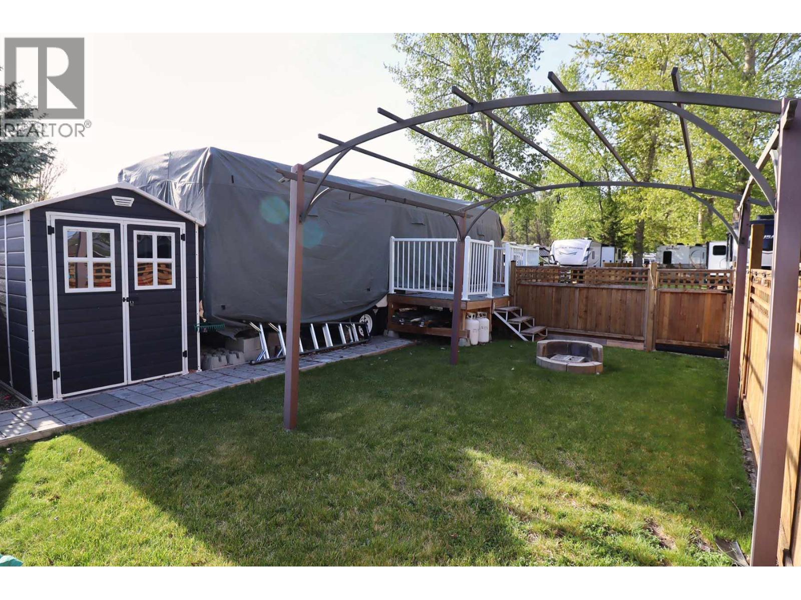 4 Heron Lane, lee creek, British Columbia