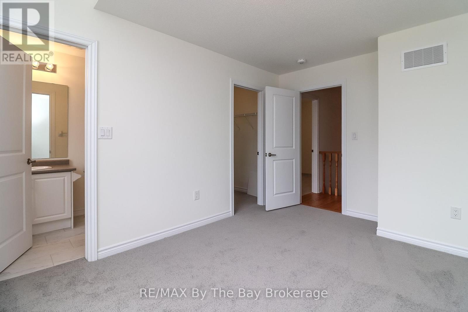 151 Rosanne Circle, Wasaga Beach, Ontario  L9Z 0N1 - Photo 36 - S11962128