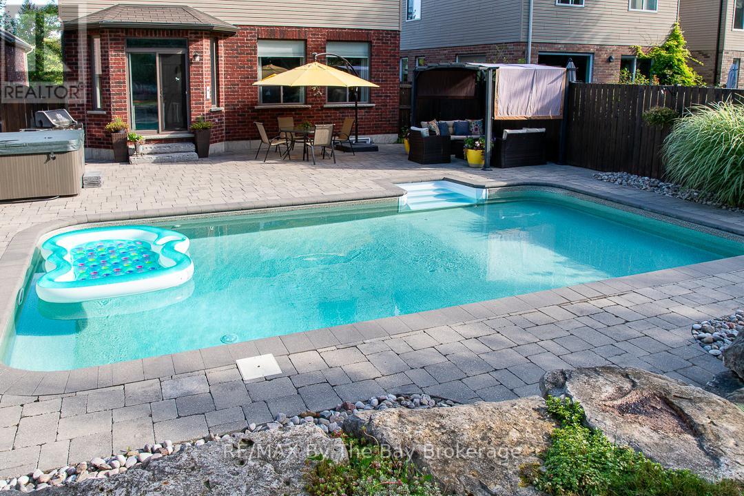 20 Lynden Street, Collingwood, Ontario  L9Y 0C4 - Photo 6 - S12037143