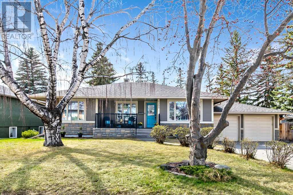 Property at 3203 27 Street SW image 1