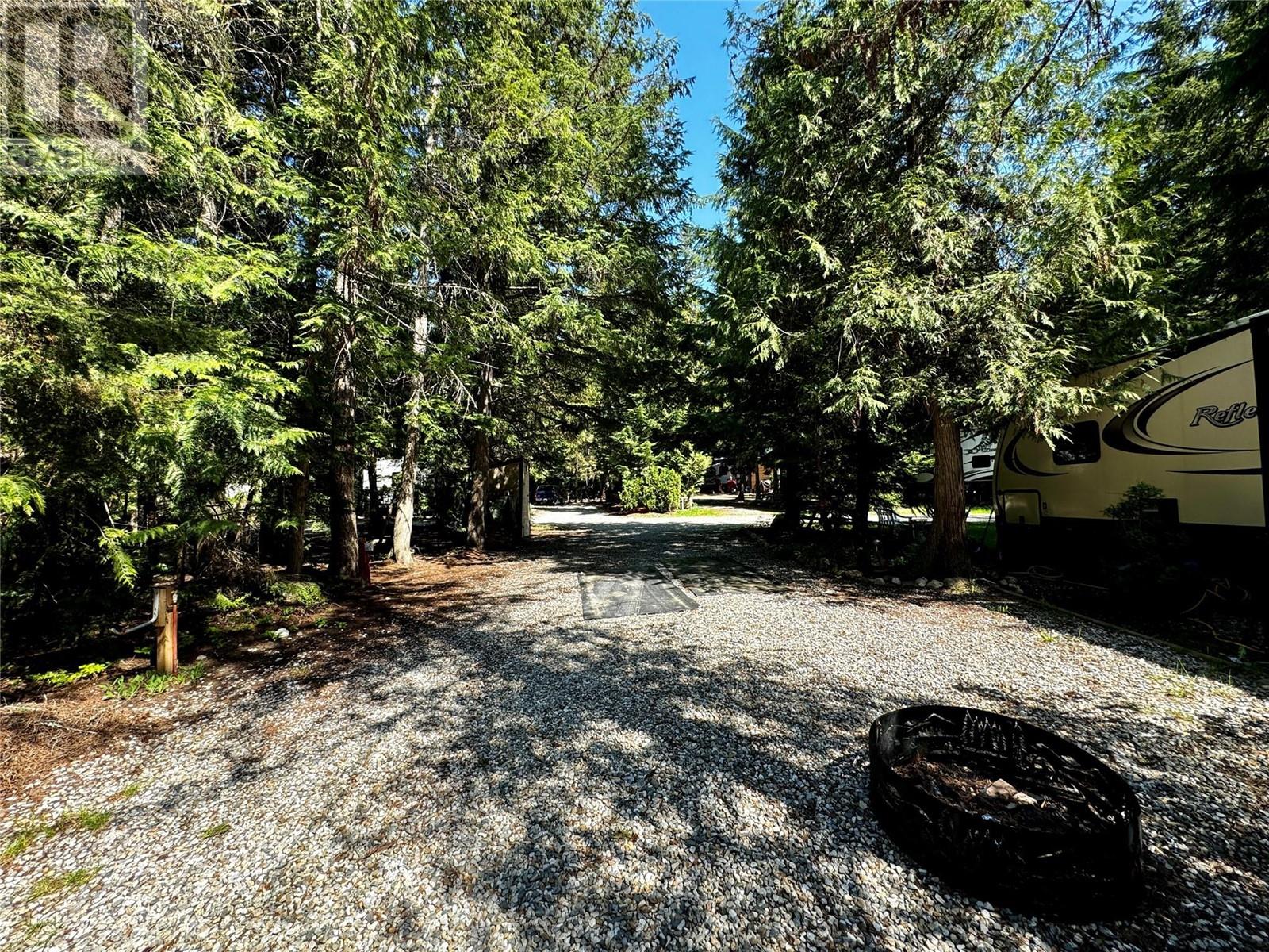 3499 Luoma Road Unit# 29, Malakwa, British Columbia  V0E 2J0 - Photo 3 - 10345957