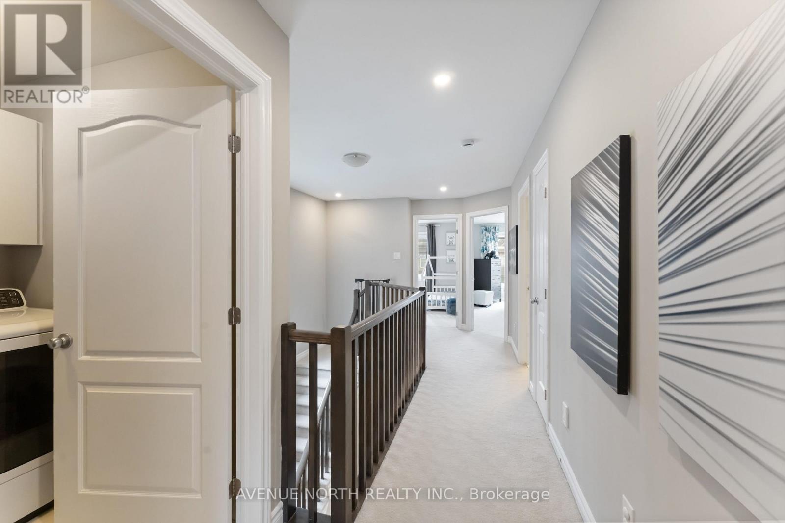 607 Willowmere Way, Ottawa, Ontario  K1T 0K2 - Photo 19 - X12122937