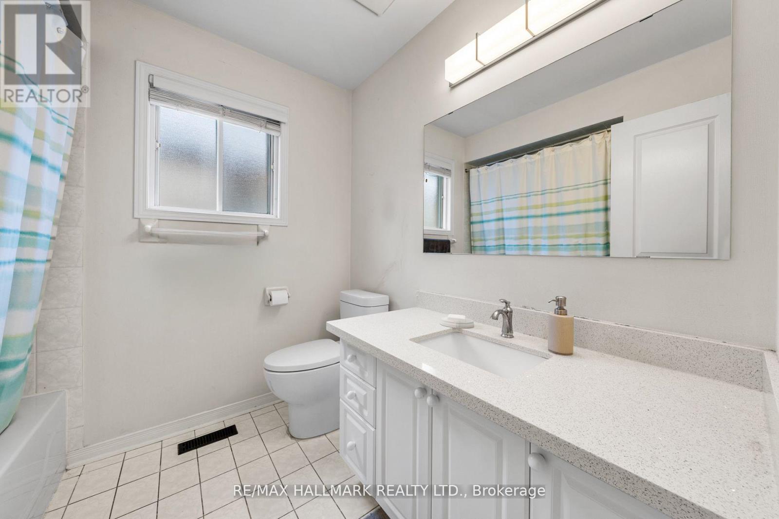 11 Alberta Drive, Vaughan, Ontario  L4K 4X4 - Photo 24 - N12122929