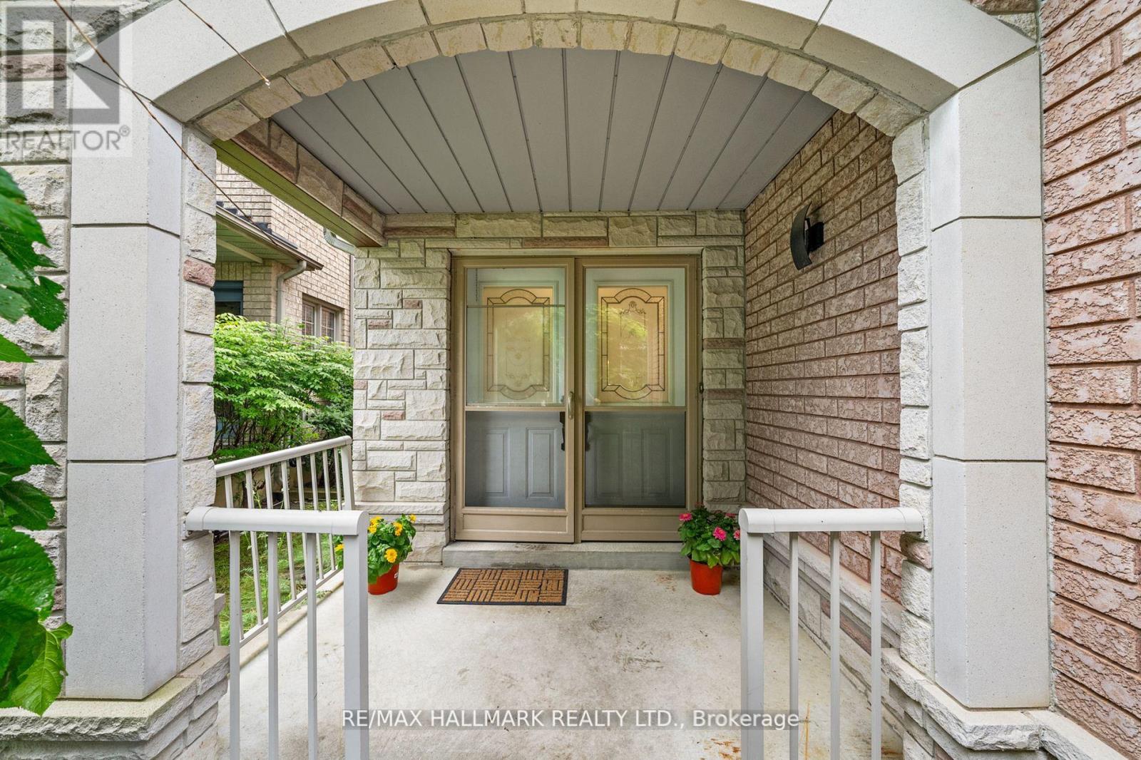 Property at 11 ALBERTA DRIVE image 3