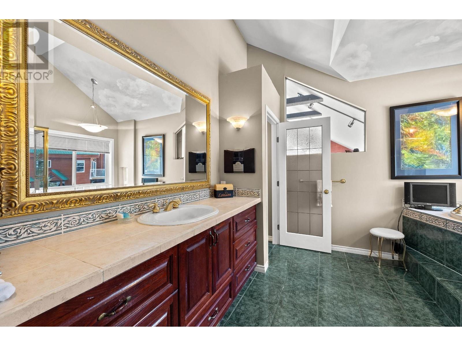 4436 Meadow Creek Road Unit# 2, Kamloops, British Columbia  V1S 1Y8 - Photo 31 - 10346250