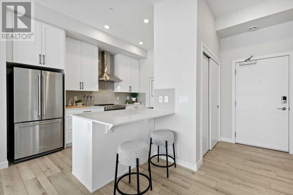 Property at 413, 255 Les Jardins Park SE image 1