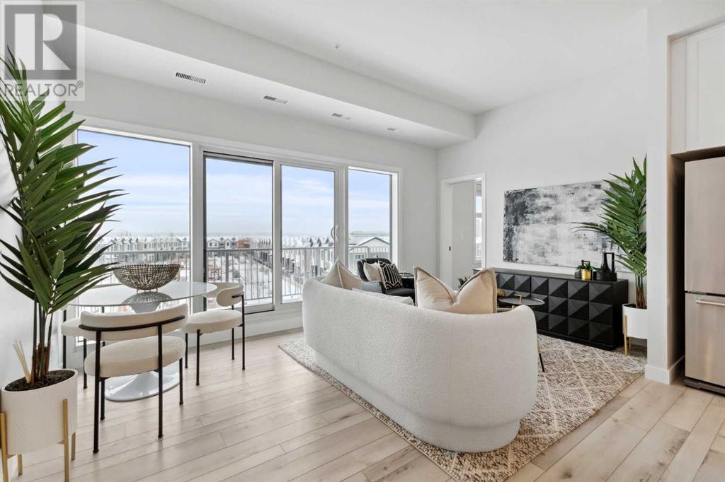 Property at 413, 255 Les Jardins Park SE image 4