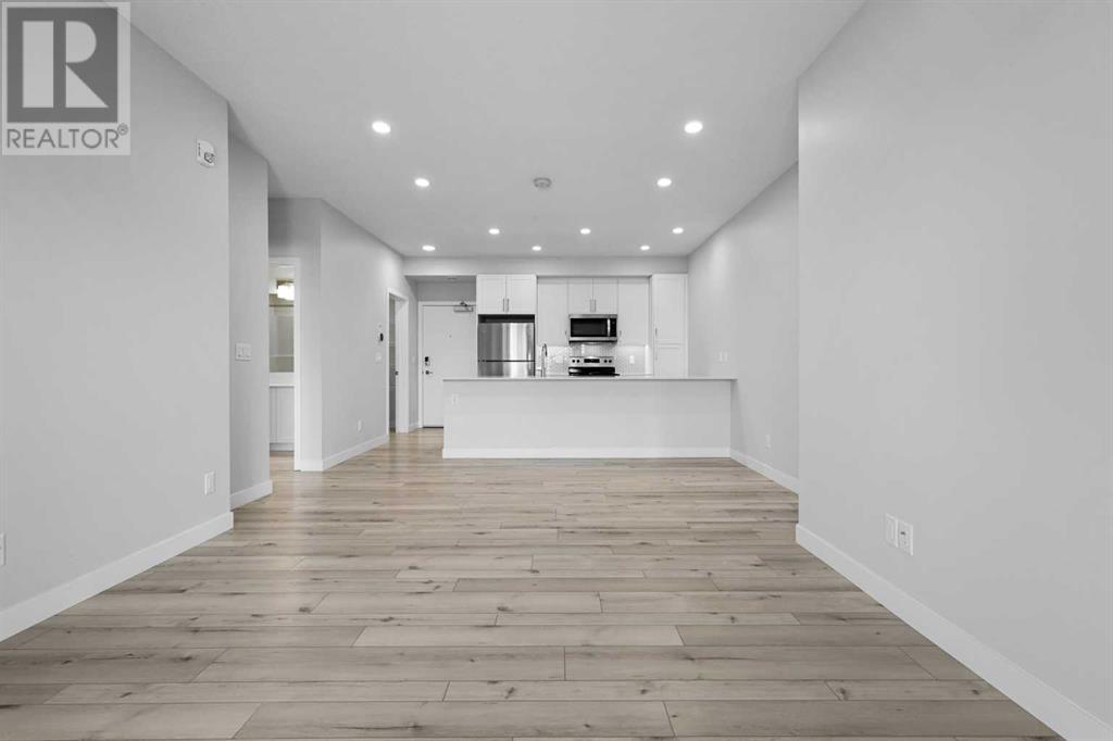 Property at 310, 255 Les Jardins Park SE image 5