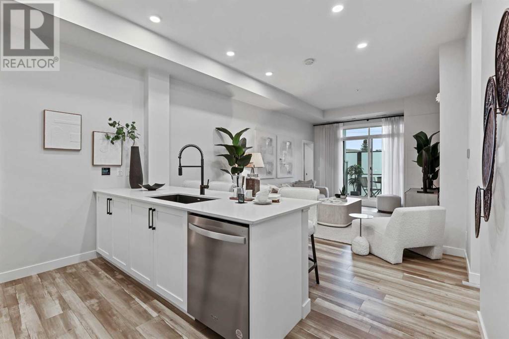 Property at 112, 255 Les Jardins Park SE image 2