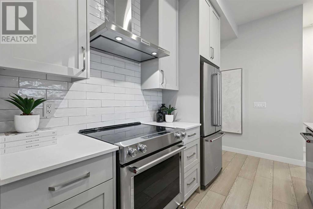 Property at 126, 255 Les Jardins Park SE image 5