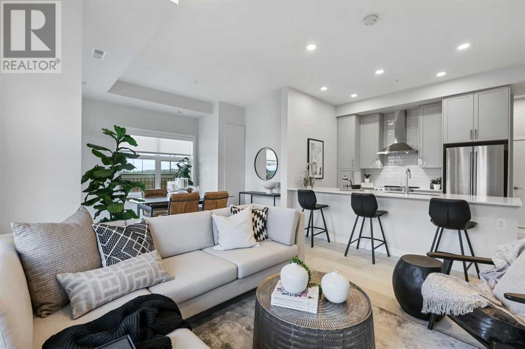 Property at 126, 255 Les Jardins Park SE image 2