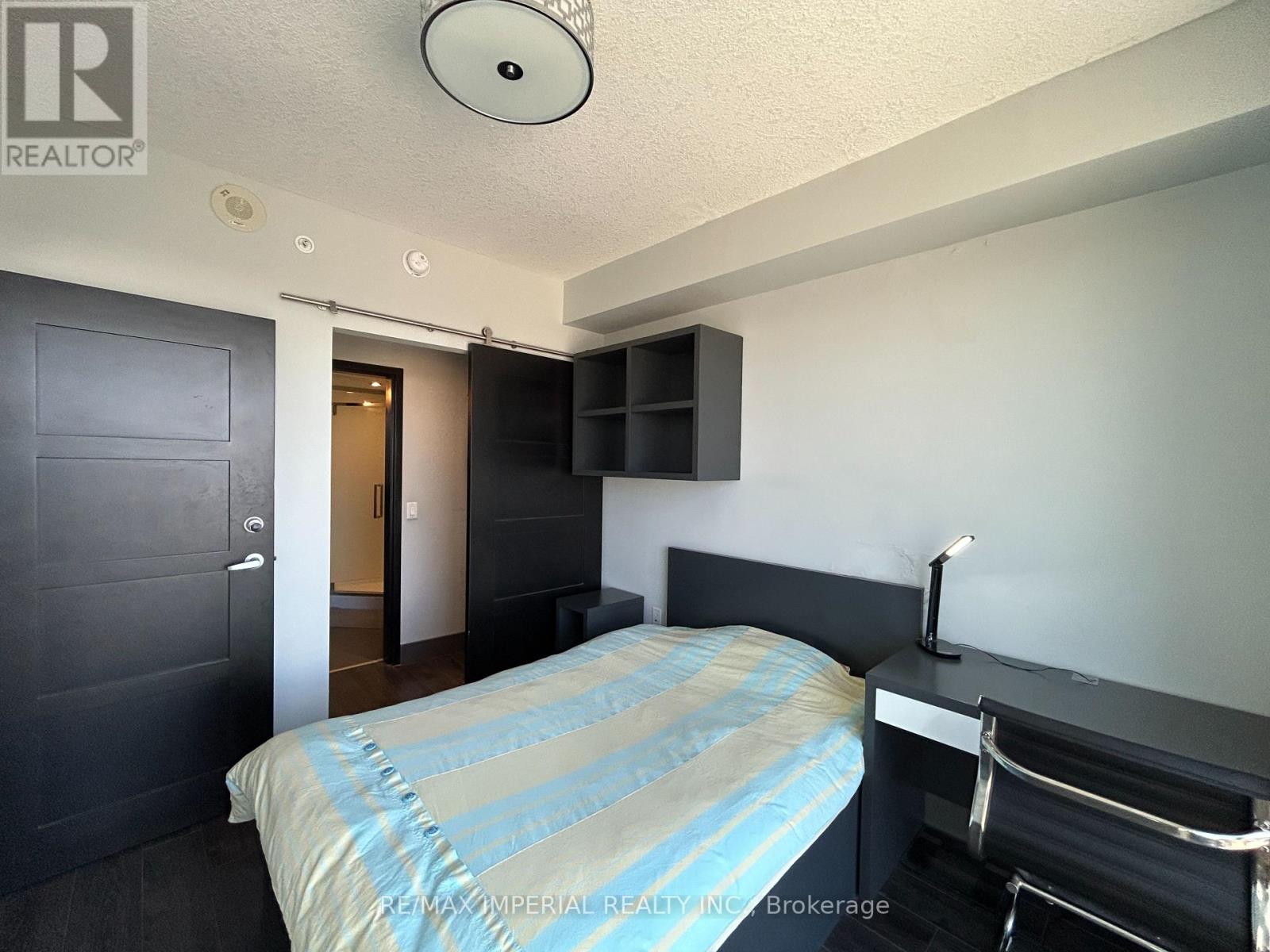 N2502 - 330 Phillip Street, Waterloo, Ontario  N2L 3W9 - Photo 12 - X12122939