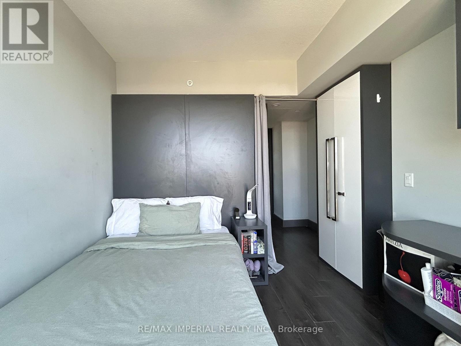N2502 - 330 Phillip Street, Waterloo, Ontario  N2L 3W9 - Photo 17 - X12122939