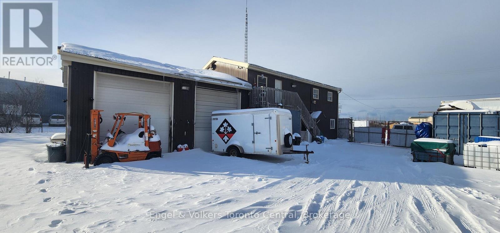 520 Third Street W, Collingwood, Ontario  L9Y 4X6 - Photo 2 - S12122990