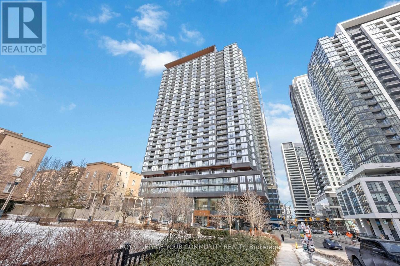 917 - 19 WESTERN BATTERY ROAD, Toronto, Ontario